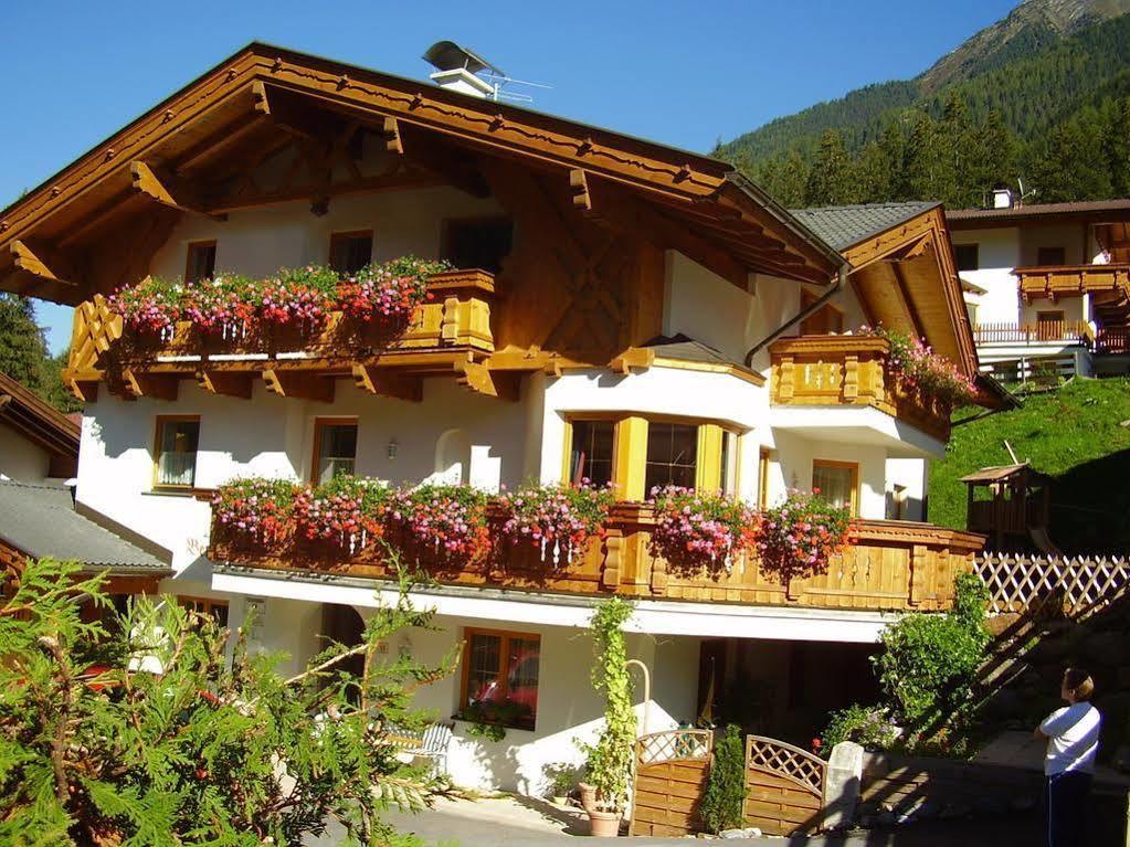 Haus Bergzauber Lejlighed Neustift im Stubaital Eksteriør billede
